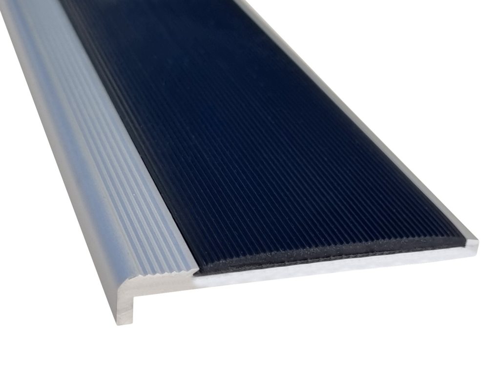 Appular Ribbed Recessed